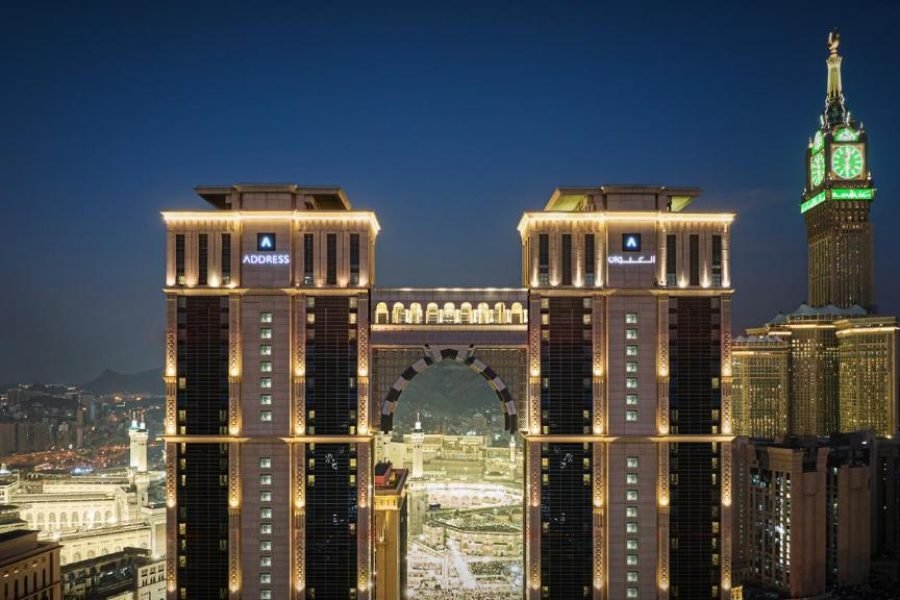 العنوان جبل عمر مكة